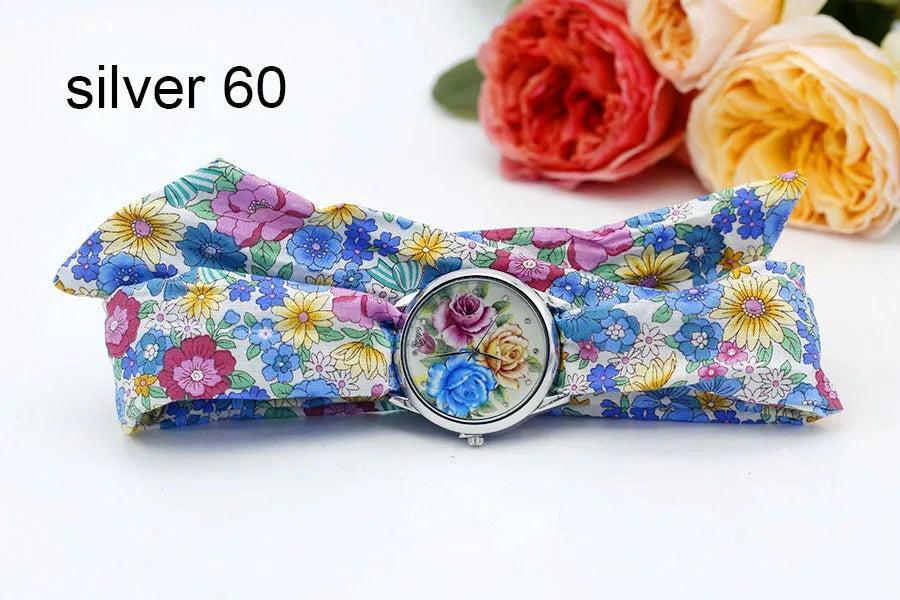 Shsby New Ladies Cloth Wristwatch Fashion Women Dress Watch High Quality Silver Quartz Watch Sweet Girls Watch Fabric Clock