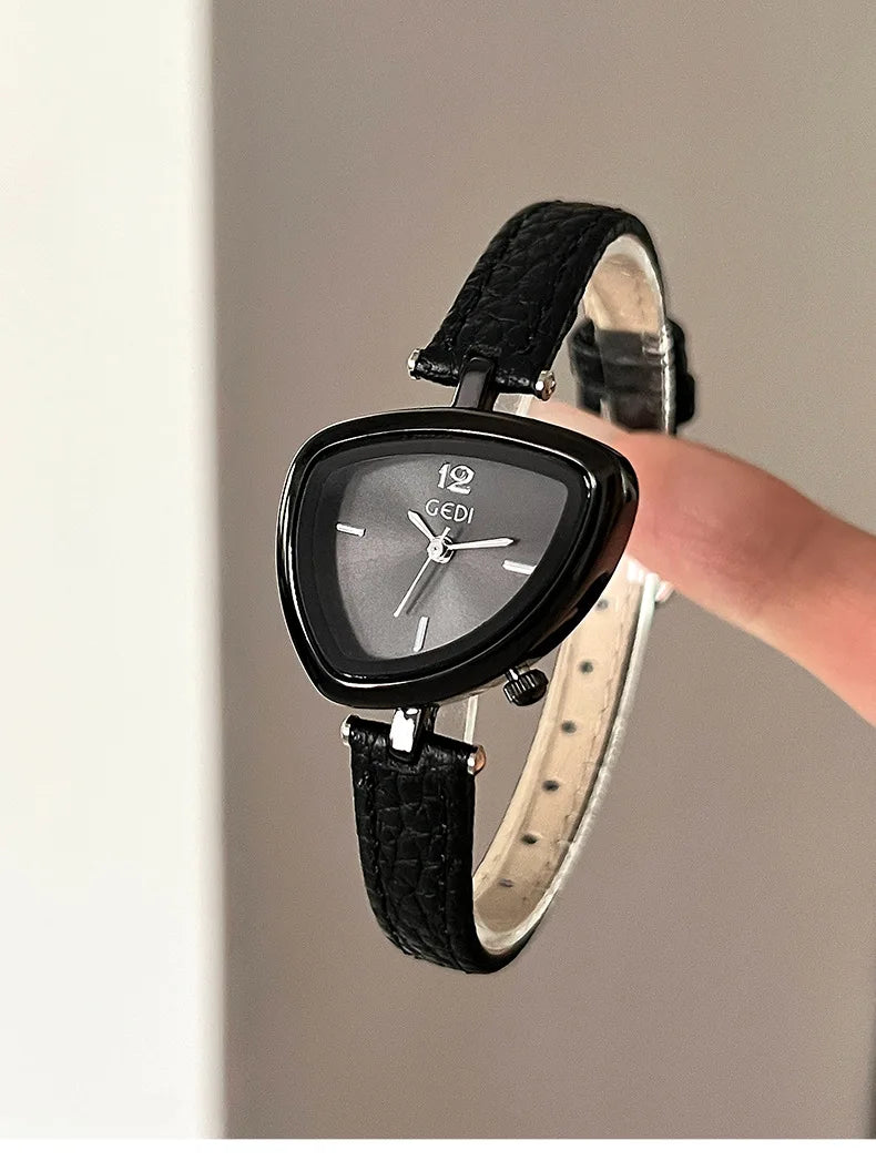 2026New Ladies Watch Versatile Irregular Triangle Dial Design Simple Waterproof High Beauty Women's Fashion Quartz Clock Watches
