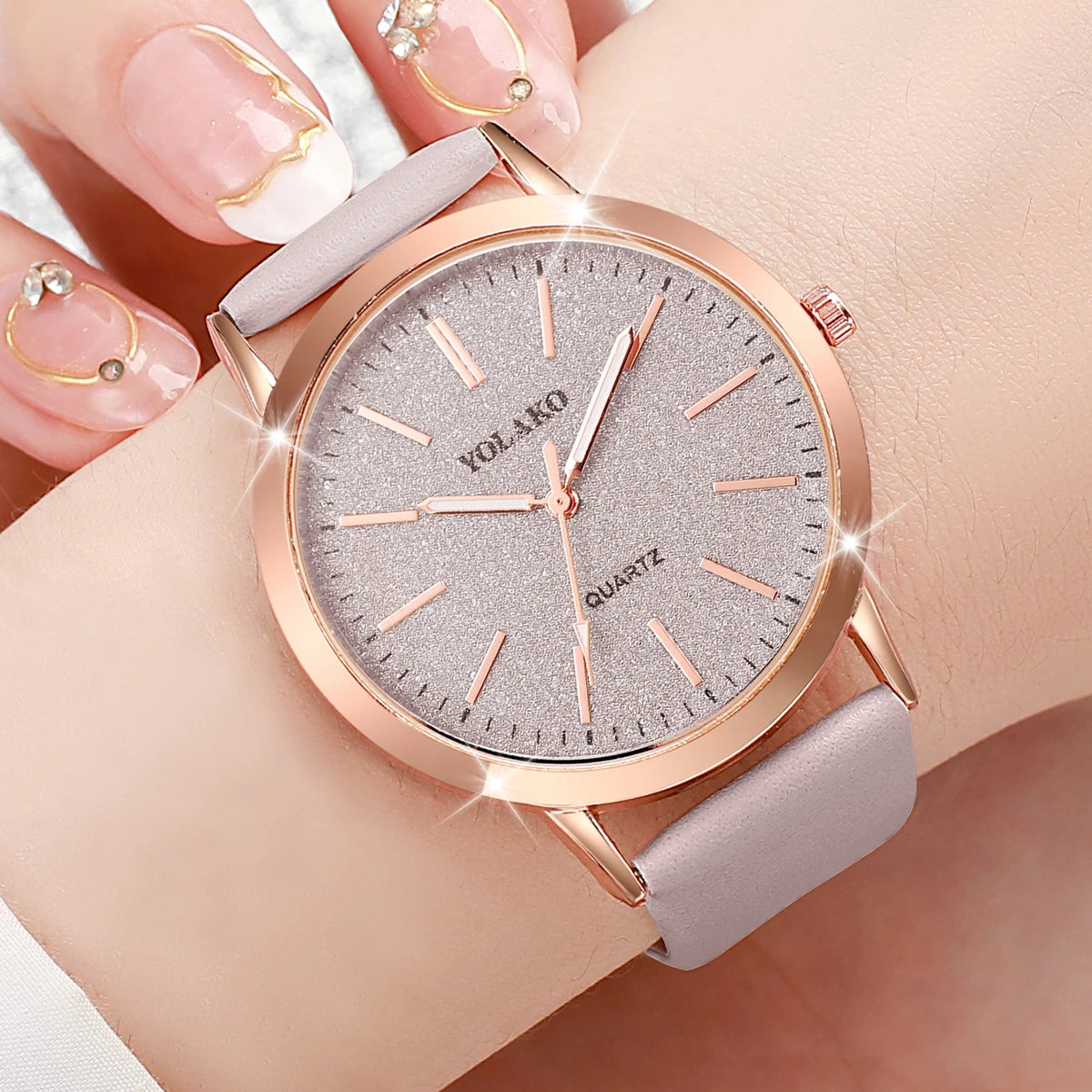 2PCS/Set Women's Watches Fashion Matting Dial Leather Band Analog Quartz Watch Set(Without Box)