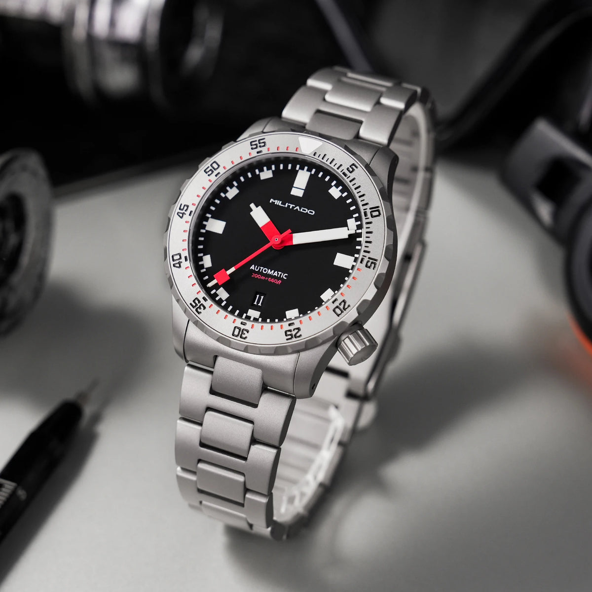 Militado ML20 39Mm Men Automatic Dive Watch Sl3001 Mechanical 200M Waterproof AR Sapphire Luminous Stainless Steel Wristwatch