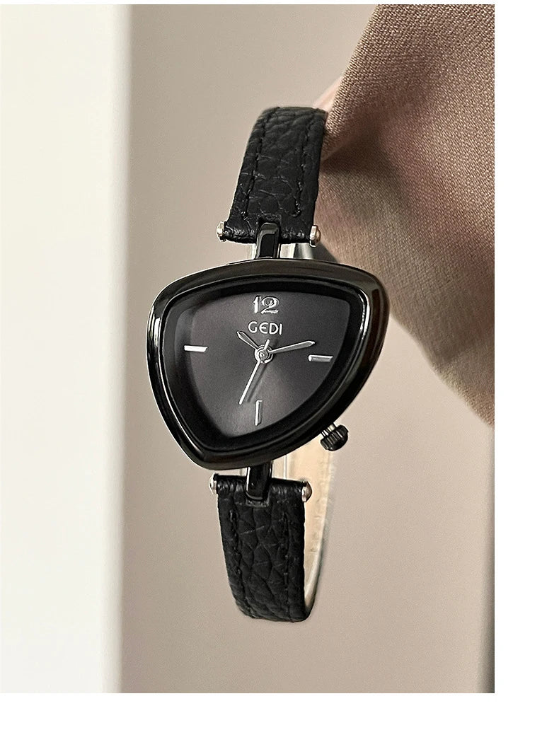 2026New Ladies Watch Versatile Irregular Triangle Dial Design Simple Waterproof High Beauty Women's Fashion Quartz Clock Watches