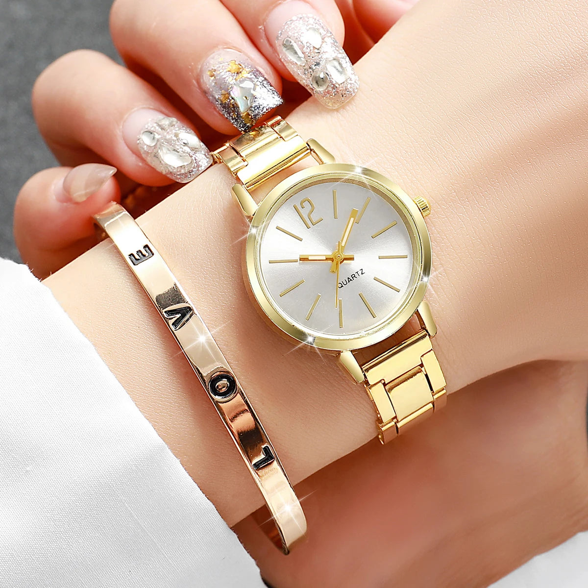6PCS/Set Women's Watch Fashion Steel Band Quartz Watches Diamond Bracelets Set（Without Box）