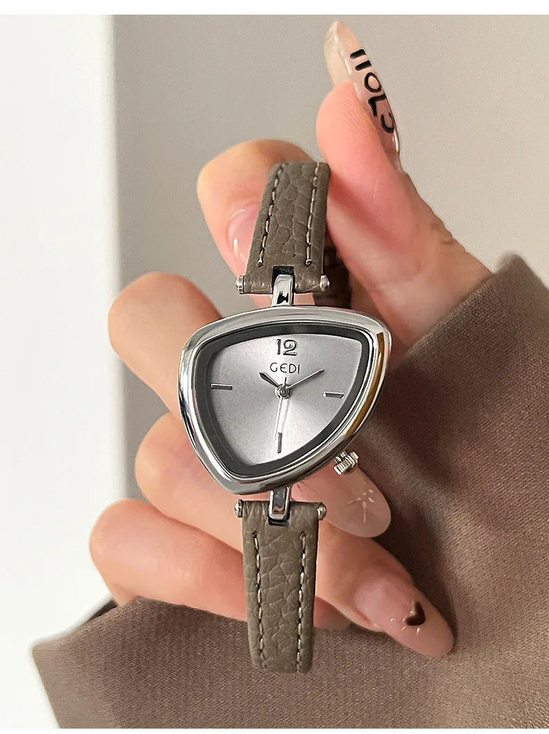 2026New Ladies Watch Versatile Irregular Triangle Dial Design Simple Waterproof High Beauty Women's Fashion Quartz Clock Watches