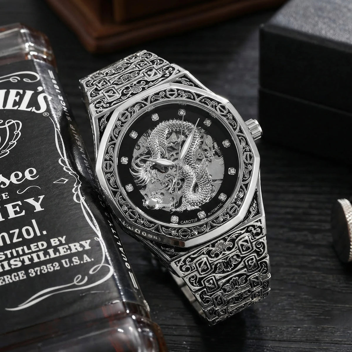 New Men's Watch with Gold Steel Strip, Business Style, Exquisite Carving Pattern, Big Golden Dragon Night Light Mechanical Watch