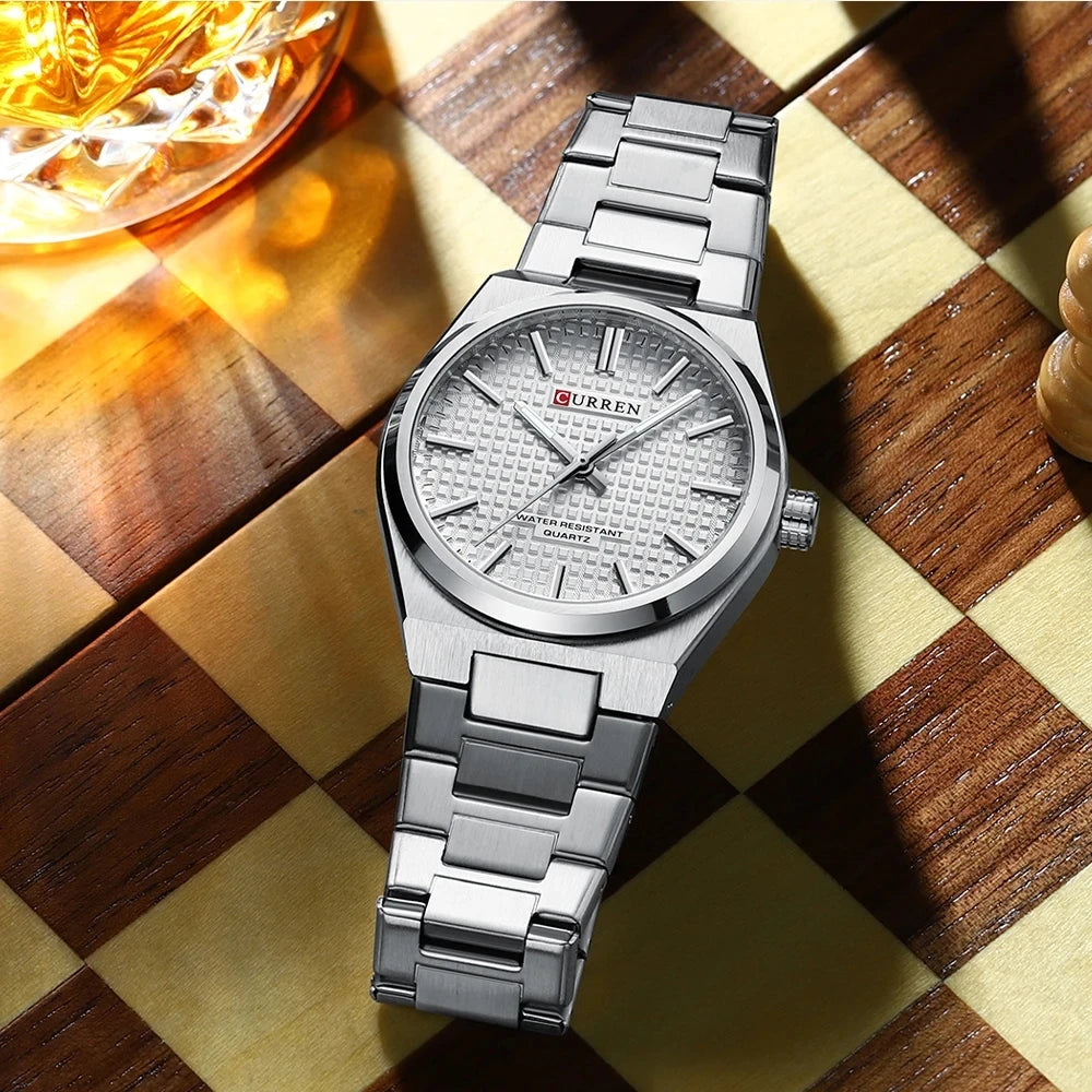 CURREN 8439 Men's Business Quartz Watch Minimalist Grid-Pattern Stainless Steel Strap Wristwatch with  Calendar Function