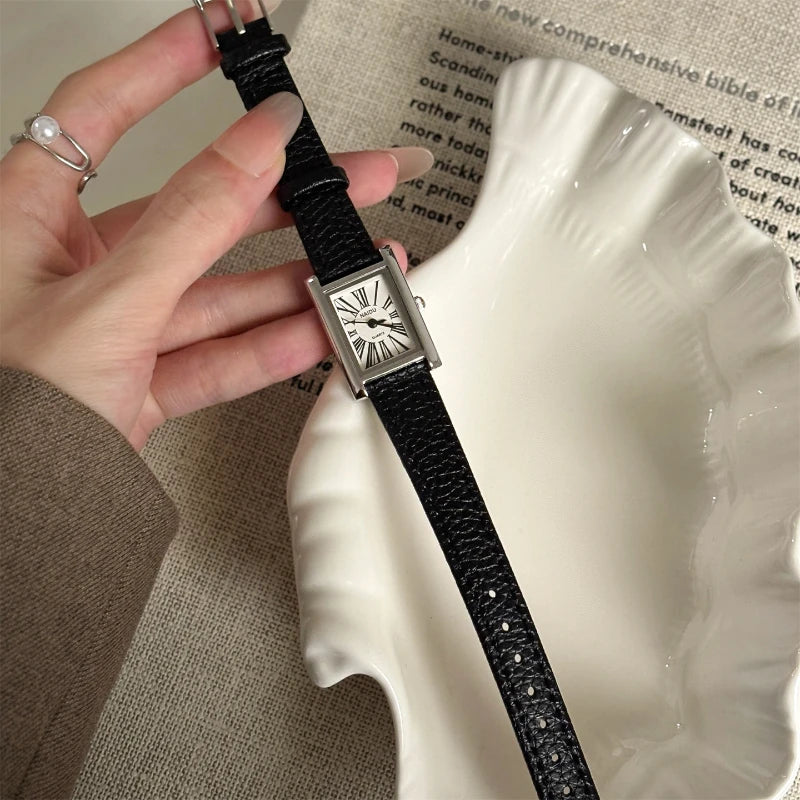 Fashion Brand Roman Dial Women Quartz Watch Simple Leather Strap Wristwatches Girl Gifts Ladies Watches Reloj Mujer Dropshipping