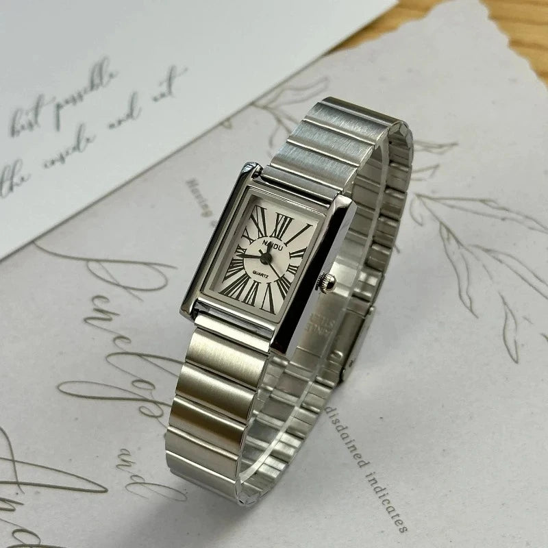Fashion Brand Roman Dial Women Quartz Watch Simple Leather Strap Wristwatches Girl Gifts Ladies Watches Reloj Mujer Dropshipping