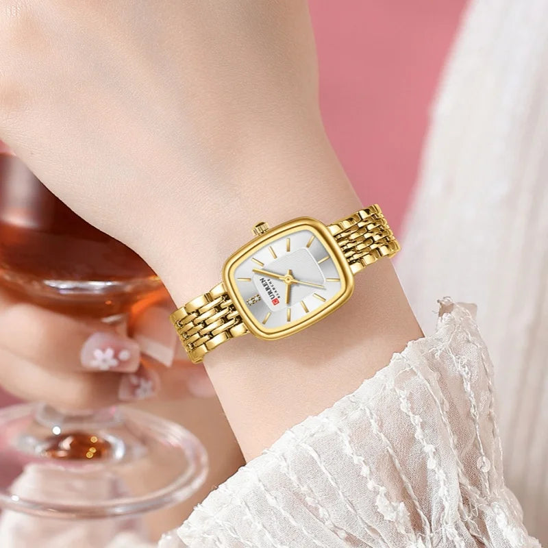 CURREN 9093 Fashion Quartz Women Watch Elegant Square Dial Gold Stainless Steel Strap Waterproof Leisure Ladies Business Watches