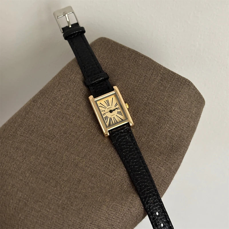 Fashion Brand Roman Dial Women Quartz Watch Simple Leather Strap Wristwatches Girl Gifts Ladies Watches Reloj Mujer Dropshipping