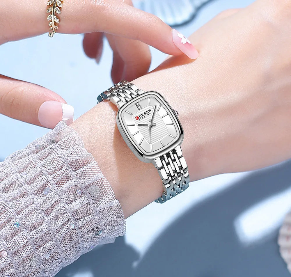 CURREN 9093 Fashion Quartz Women Watch Elegant Square Dial Gold Stainless Steel Strap Waterproof Leisure Ladies Business Watches