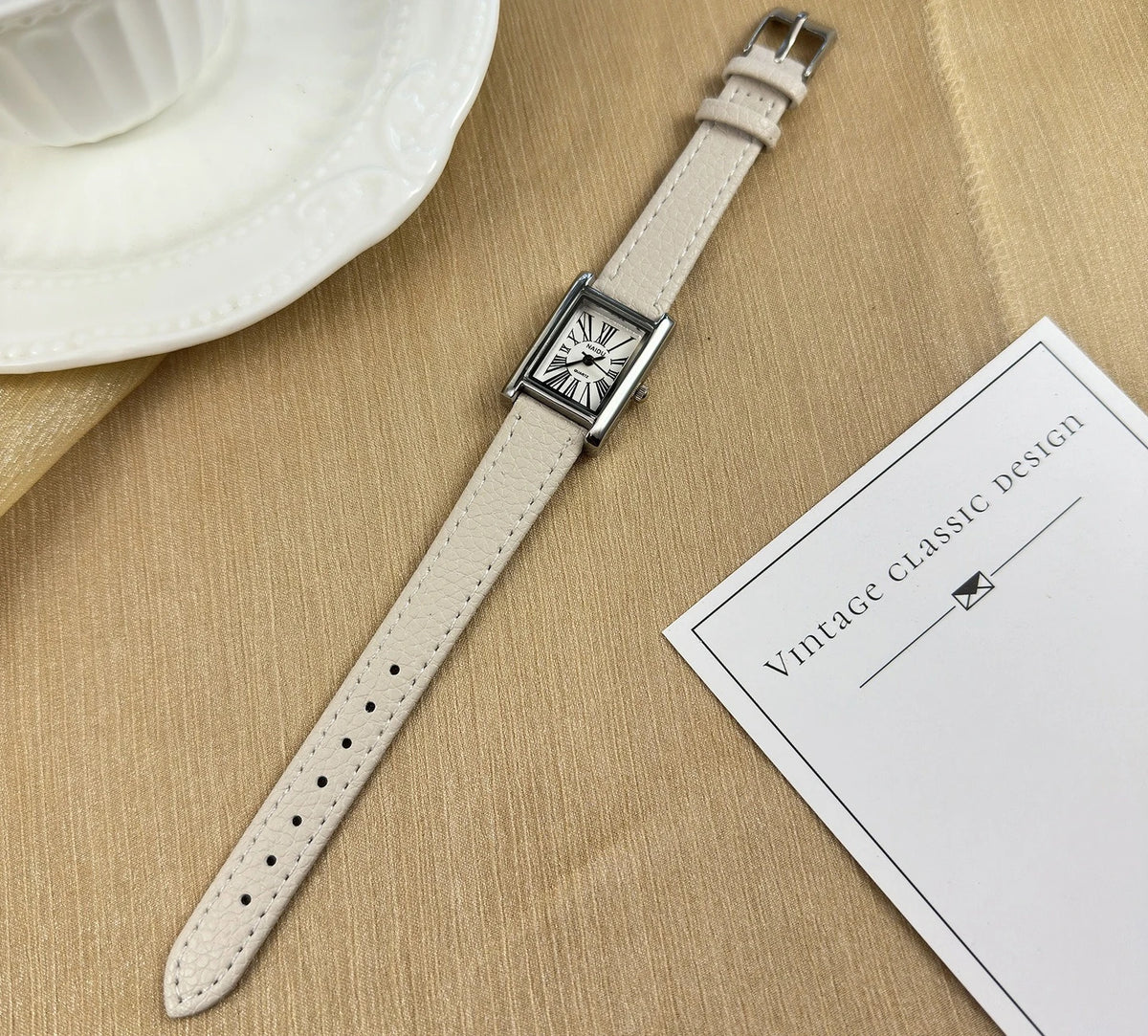 Fashion Brand Roman Dial Women Quartz Watch Simple Leather Strap Wristwatches Girl Gifts Ladies Watches Reloj Mujer Dropshipping