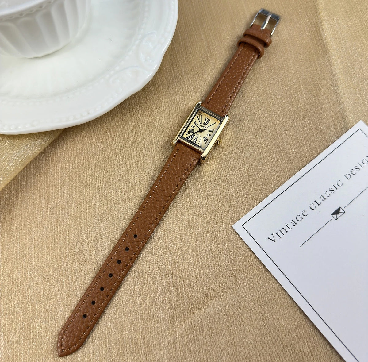 Fashion Brand Roman Dial Women Quartz Watch Simple Leather Strap Wristwatches Girl Gifts Ladies Watches Reloj Mujer Dropshipping
